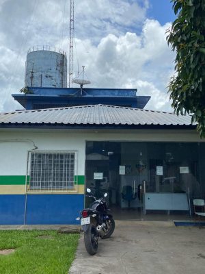 A Polícia Civil do Amazonas (PC-AM), por meio da 70ª Delegacia Interativa de Polícia (DIP) de Juruá (a 674 quilômetros de Manaus), cumpriu, na quinta-feira (03), mandados de prisões temporárias de um homem, 30, por estupro de vulnerável contra sua enteada de 7 anos, e da mãe dela, 26, por omissão dos fatos e falso testemunho.